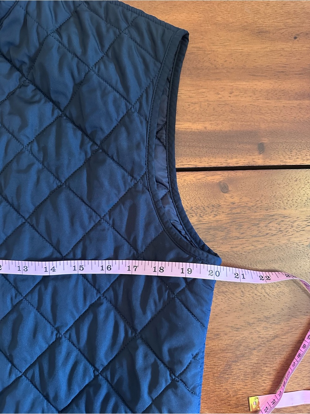 Barbour Men's Quilted Navy Vest medium - Picture 9 of 10